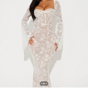 Fashion Nova White Bodycon Dress Sweetheart Neckline